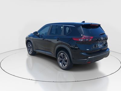 2025 Nissan Rogue - Photo 5