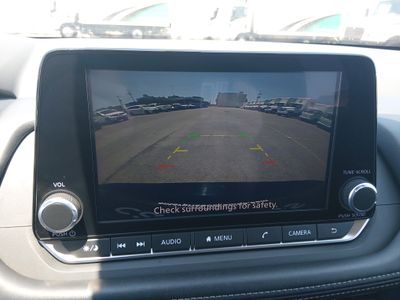 2025 Nissan Rogue - Photo 16