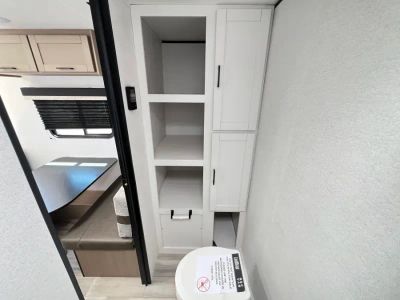 2026 Jayco PROWLER LYNX — photo 16 view