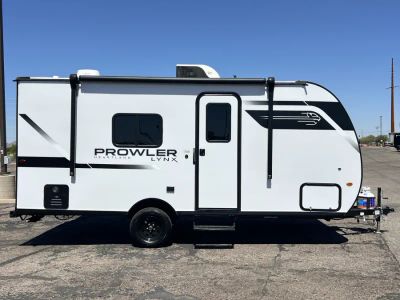 2026 Jayco PROWLER LYNX — photo 17 view