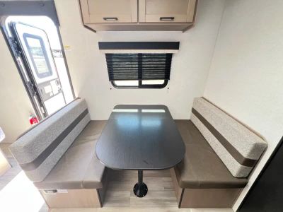 2026 Jayco PROWLER LYNX — photo 13 view