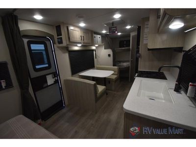 2026 Coachmen RV Catalina Summit Series 8 - Photo 17