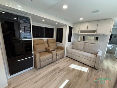 2026 Brinkley Model I - Photo 25