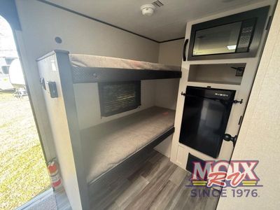 2026 Jayco Jay Flight SLX - Photo 9