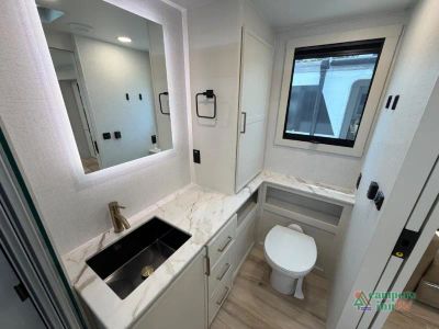 2026 Brinkley Model I - Photo 38
