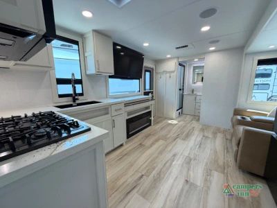 2026 Brinkley Model I - Photo 12
