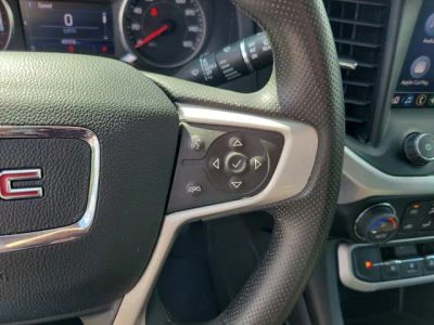 2023 GMC Acadia — photo 18 view