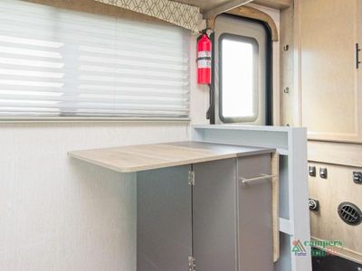 2021 Coachmen RV Freelander Premier - Photo 11