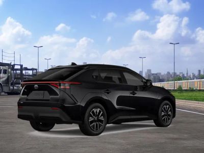 2026 Toyota bZ - Photo 12