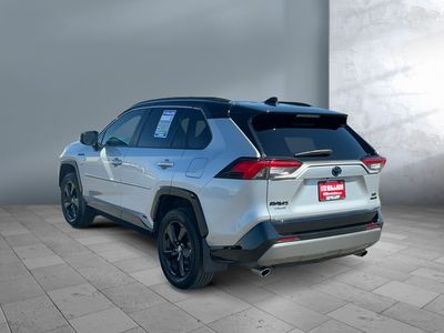 2019 Toyota RAV4 — interior view