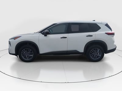 2024 Nissan Rogue - Photo 4