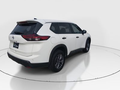 2024 Nissan Rogue - Photo 7