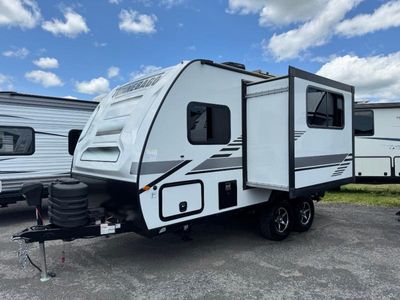 2022 Winnebago Micro Minnie - Photo 2