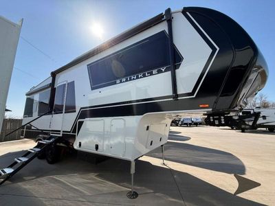 2026 Brinkley Model Z - Photo 2