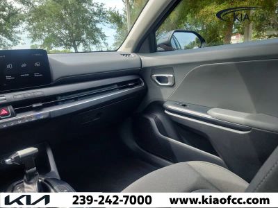 2025 Kia K4 — photo 18 view