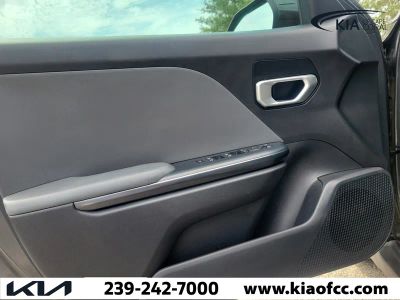 2025 Kia K4 — photo 21 view