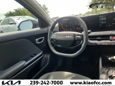 2025 Kia K4 — photo 19 view