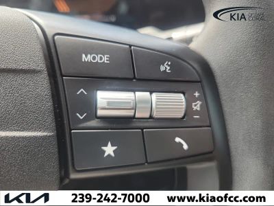 2025 Kia K4 — photo 28 view