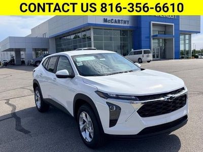 2026 Chevrolet Trax 1TR58 — front three-quarter view