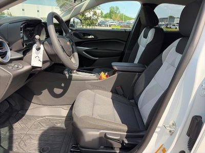 2026 Chevrolet Trax — photo 40 view