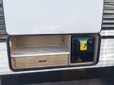 2027 Jayco PROWLER — photo 18 view