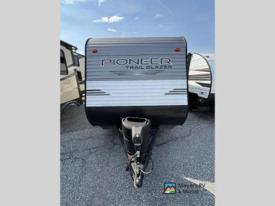 2019 Heartland Pioneer BH 175 — front three-quarter view