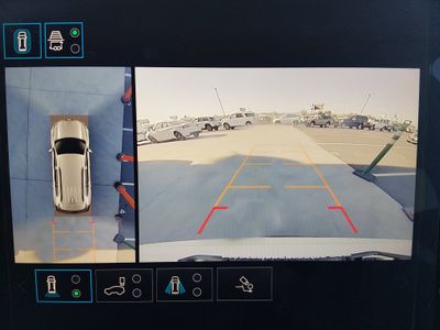 2024 GMC Acadia - Photo 17
