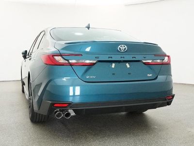 2026 Camry SE - Photo 2