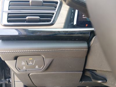 2024 Volkswagen Atlas - Photo 12