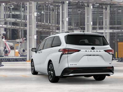 2026 Toyota Sienna — photo 7 view