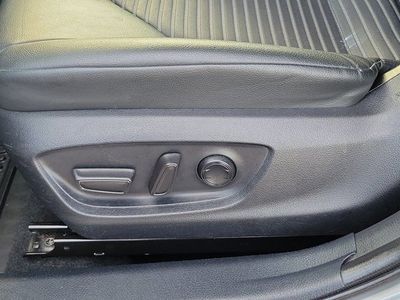 2024 Toyota Camry - Photo 22