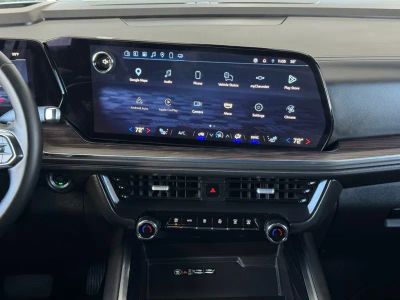 2025 Chevrolet Tahoe - Photo 27