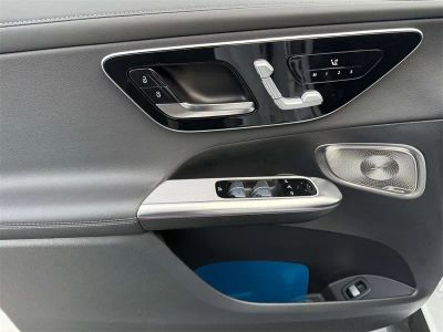 2026 Mercedes-Benz GLC - Photo 17
