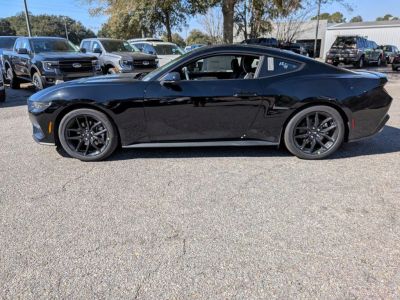 2026 Ford Mustang - Photo 2