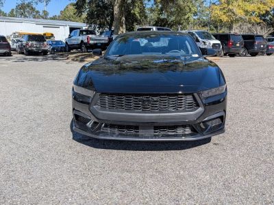 2026 Ford Mustang - Photo 8