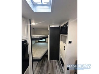 2026 Jayco Jay Flight SLX - Photo 14