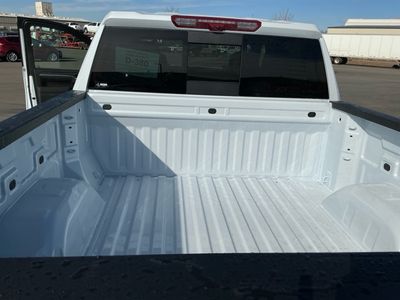 2026 Chevrolet Silverado 1500 — photo 18 view