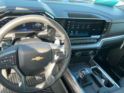 2026 Chevrolet Silverado 1500 — photo 15 view