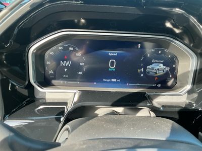 2026 Chevrolet Silverado 1500 — photo 11 view