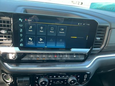 2026 Chevrolet Silverado 1500 — photo 12 view