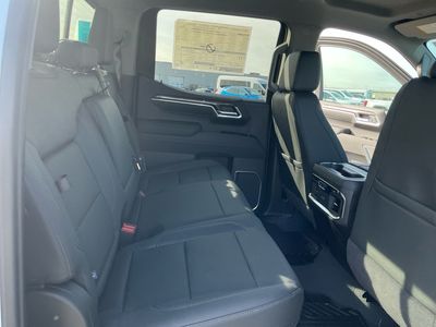 2026 Chevrolet Silverado 1500 — photo 19 view