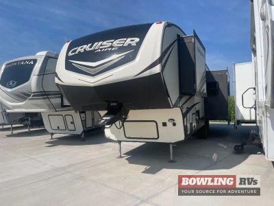 2018 Cruiser Aire CR28RD — front three-quarter view