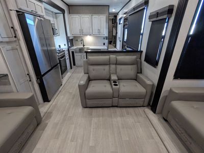 2023 KZ RV Durango Gold - Photo 10