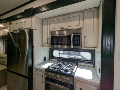 2023 KZ RV Durango Gold - Photo 2