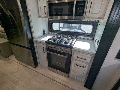 2023 KZ RV Durango Gold - Photo 11