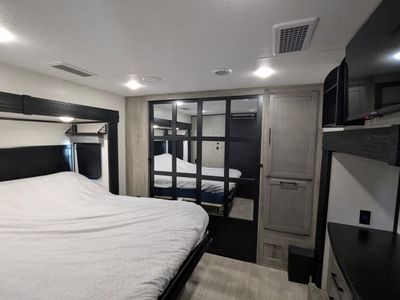 2023 KZ RV Durango Gold - Photo 19