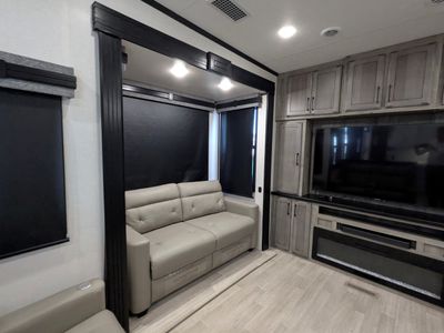2023 KZ RV Durango Gold - Photo 18