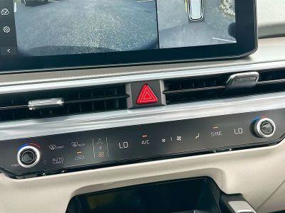 2026 Kia Sorento — photo 16 view