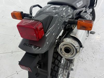 2026 Suzuki DR650S - Photo 13
