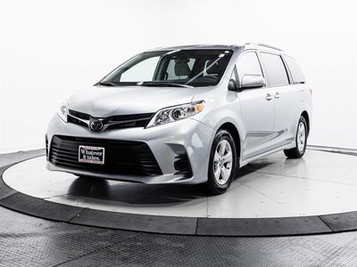 2019 Toyota Sienna - Photo 3